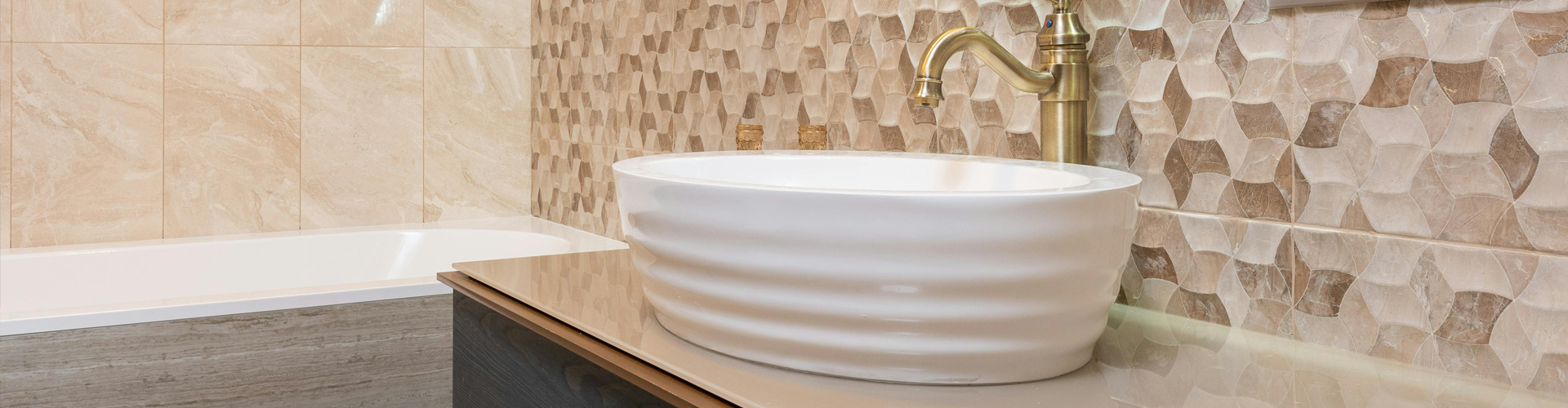 Expert tile design installers, Black and white tile pattern bathroom in Baltimore, Maryland
