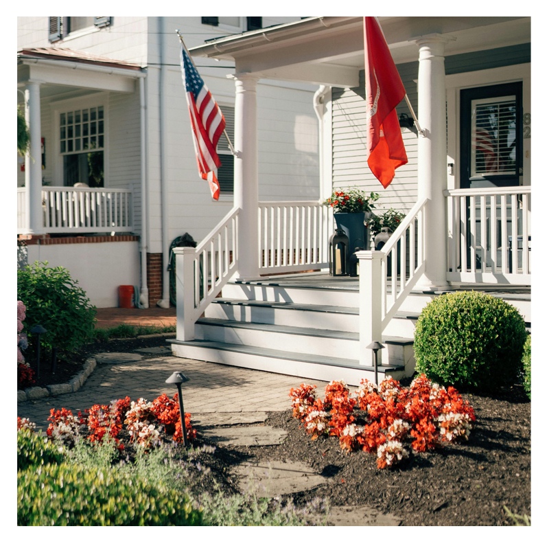 Beautiful single-family home white wood, amazing gardening and close to our wood floor customers in Maryland